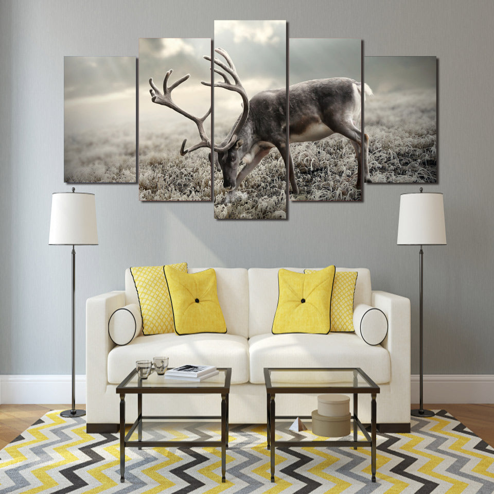 Limited Edition 5 Piece Deer In Black And White Canvas