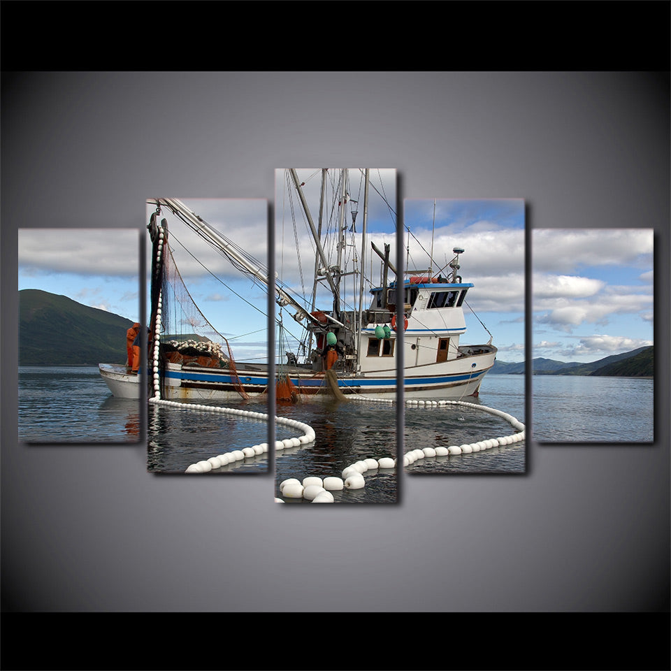 Limited Edition 5 Piece Fishing Boat With Net Underwater Canvas