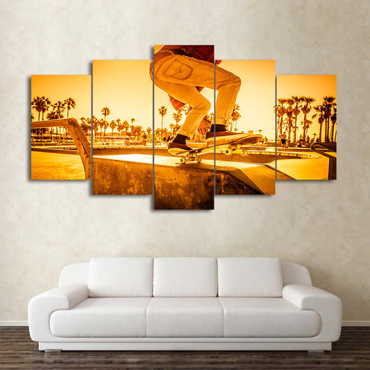 Limited Edition 5 Piece Skateboard Sunset Street Canvas