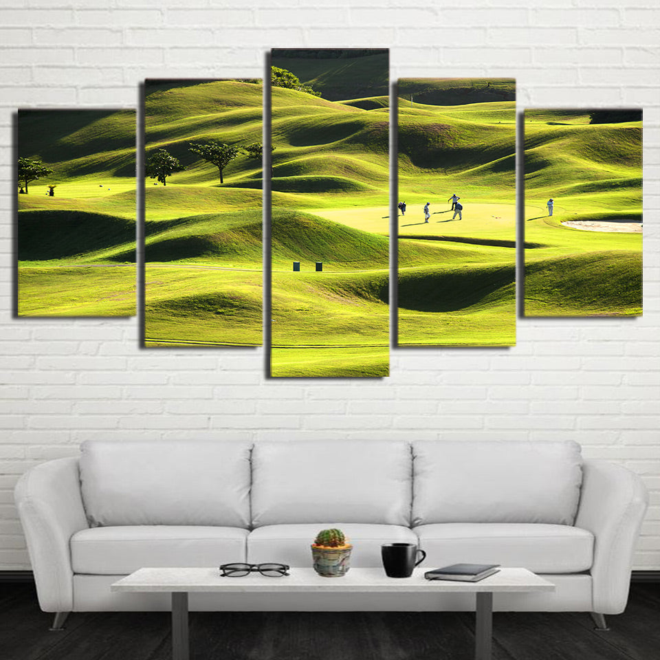 Limited Edition 5 Piece Golf Course In A Green Mountain Canvas