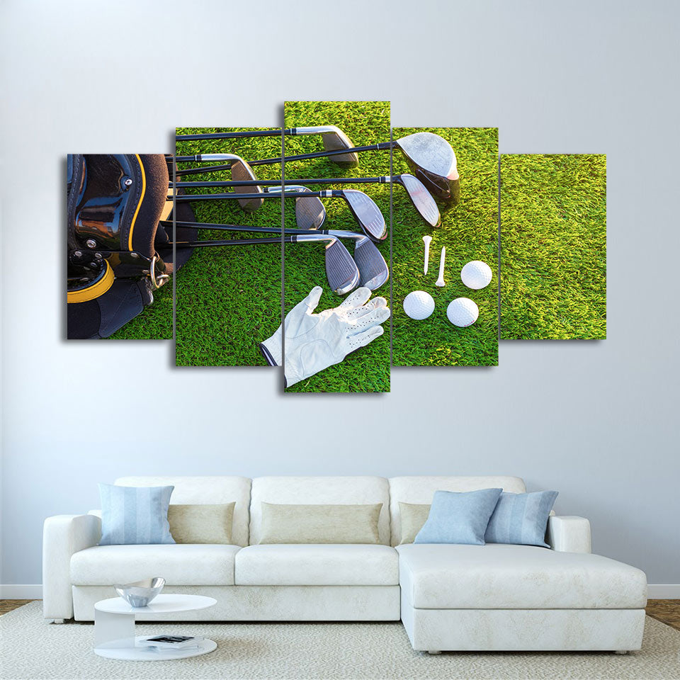 Limited Edition 5 Piece Golf Club And Balls In The Grass Canvas